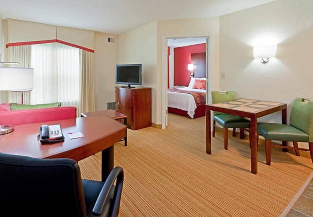 Residence Inn Boston Dedham Exteriör bild